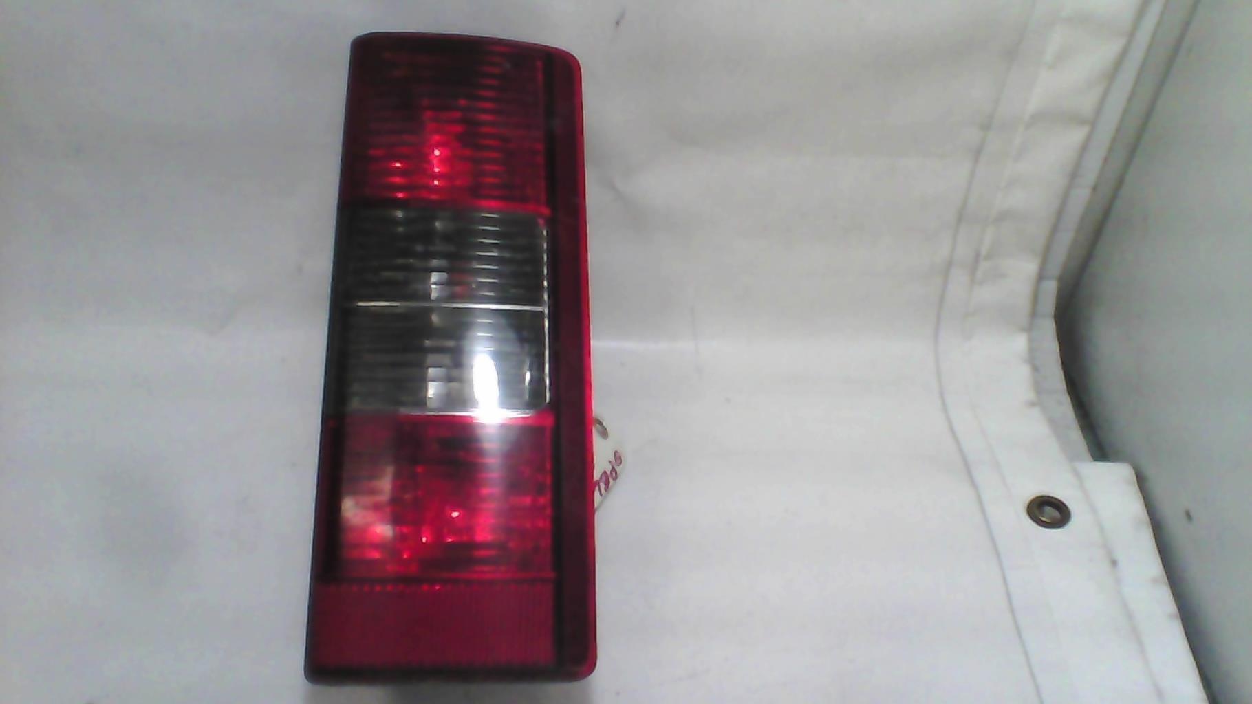 Fanale posteriore principale destro (luci) OPEL COMBO C PHASE 2 Diésel - 1