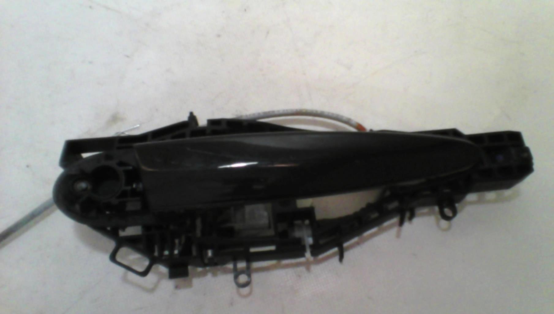 Maniglia portiera anteriore destra BMW SERIE 1 F20 PHASE 1 Diésel - 1