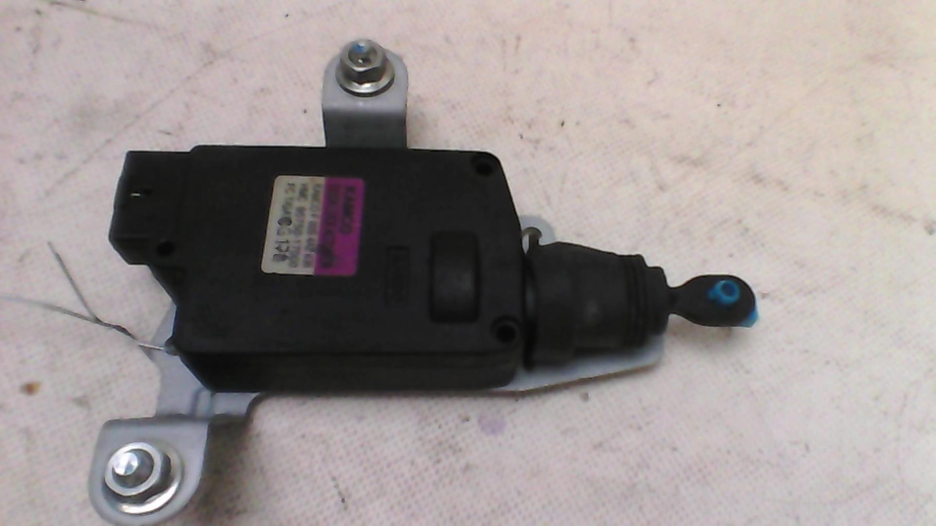 Attuatore serratura bagagliaio HYUNDAI MATRIX PHASE 1 Gasolina - 1