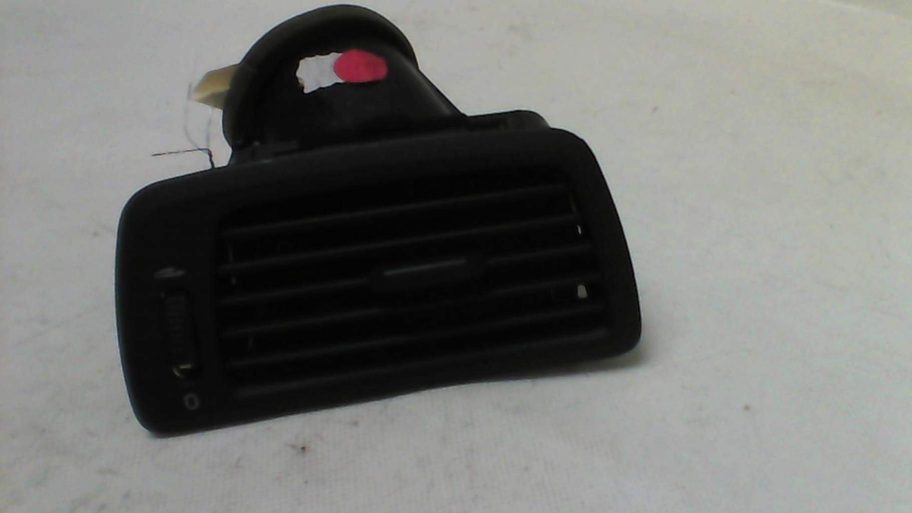 Bocchetta aerazione cruscotto anteriore destra VOLVO S 60 1 PHASE 1 Diésel - 1