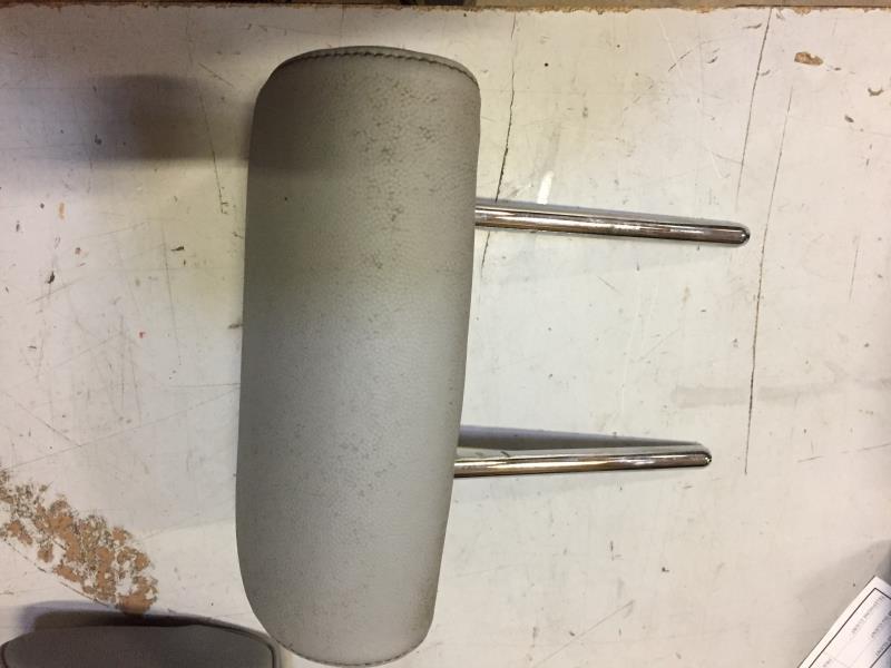 Poggiatesta posteriore BMW SERIE 1 E87 PHASE 1 Diésel - 1