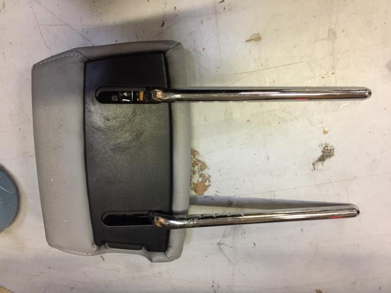 Appui tete arriere BMW SERIE 1 E87 PHASE 1 Diesel - 1