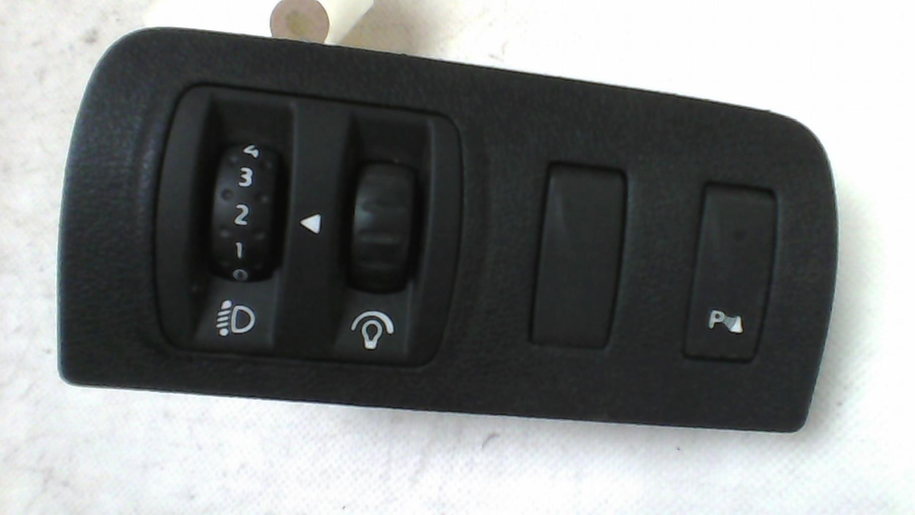 Commande de reglage hauteur de phare RENAULT MEGANE 3 PHASE 1 Diesel - 1