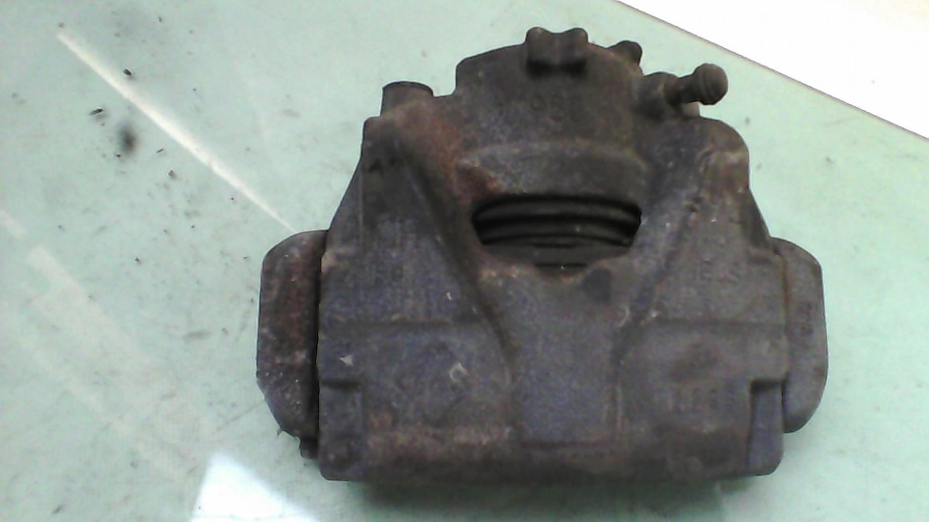 Pinza freni anteriore sinistra RENAULT CAPTUR 1 PHASE 1 Diésel - 1