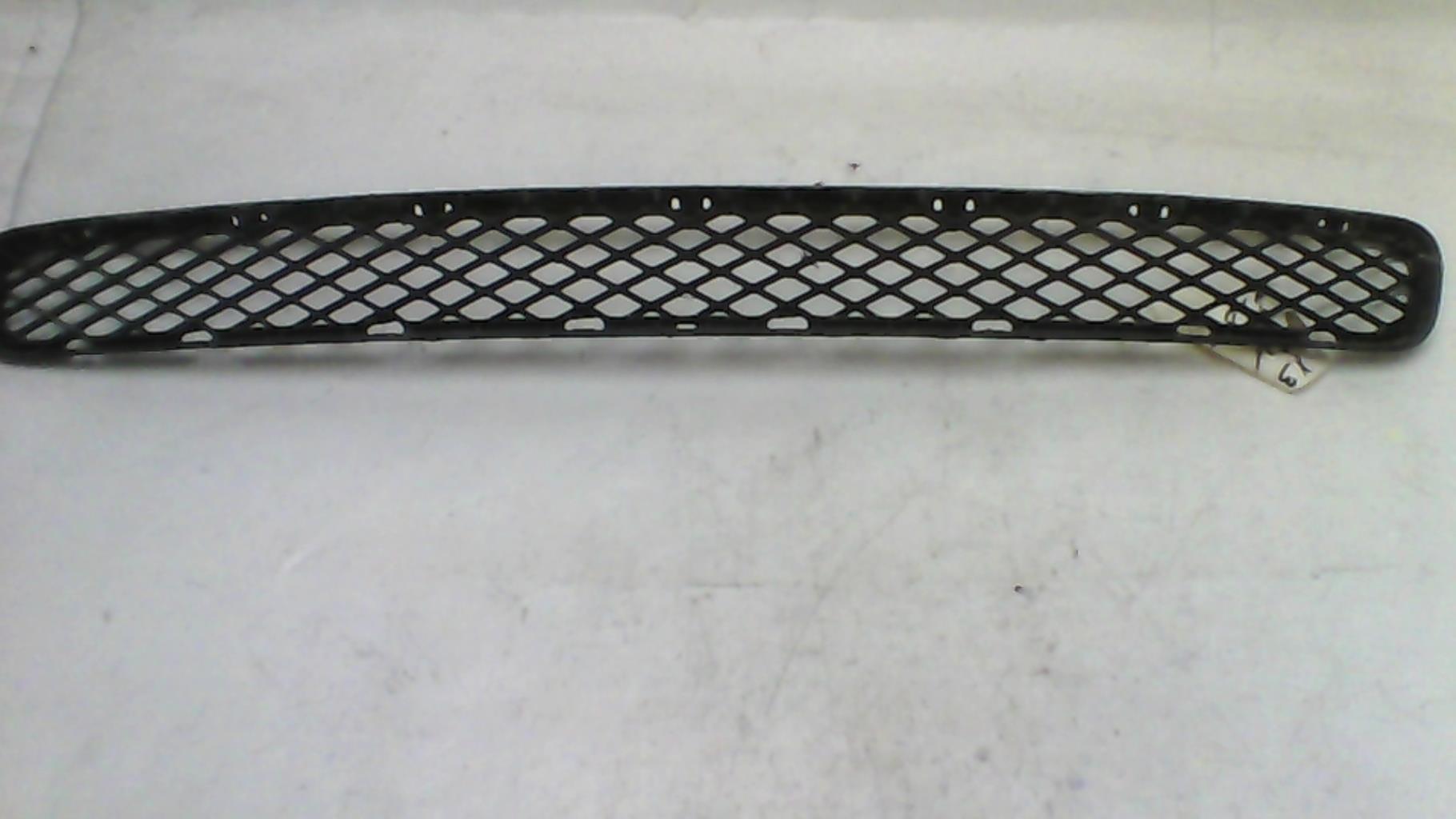 Grille de pare choc BMW X3 E83 PHASE 2 Diesel - 1