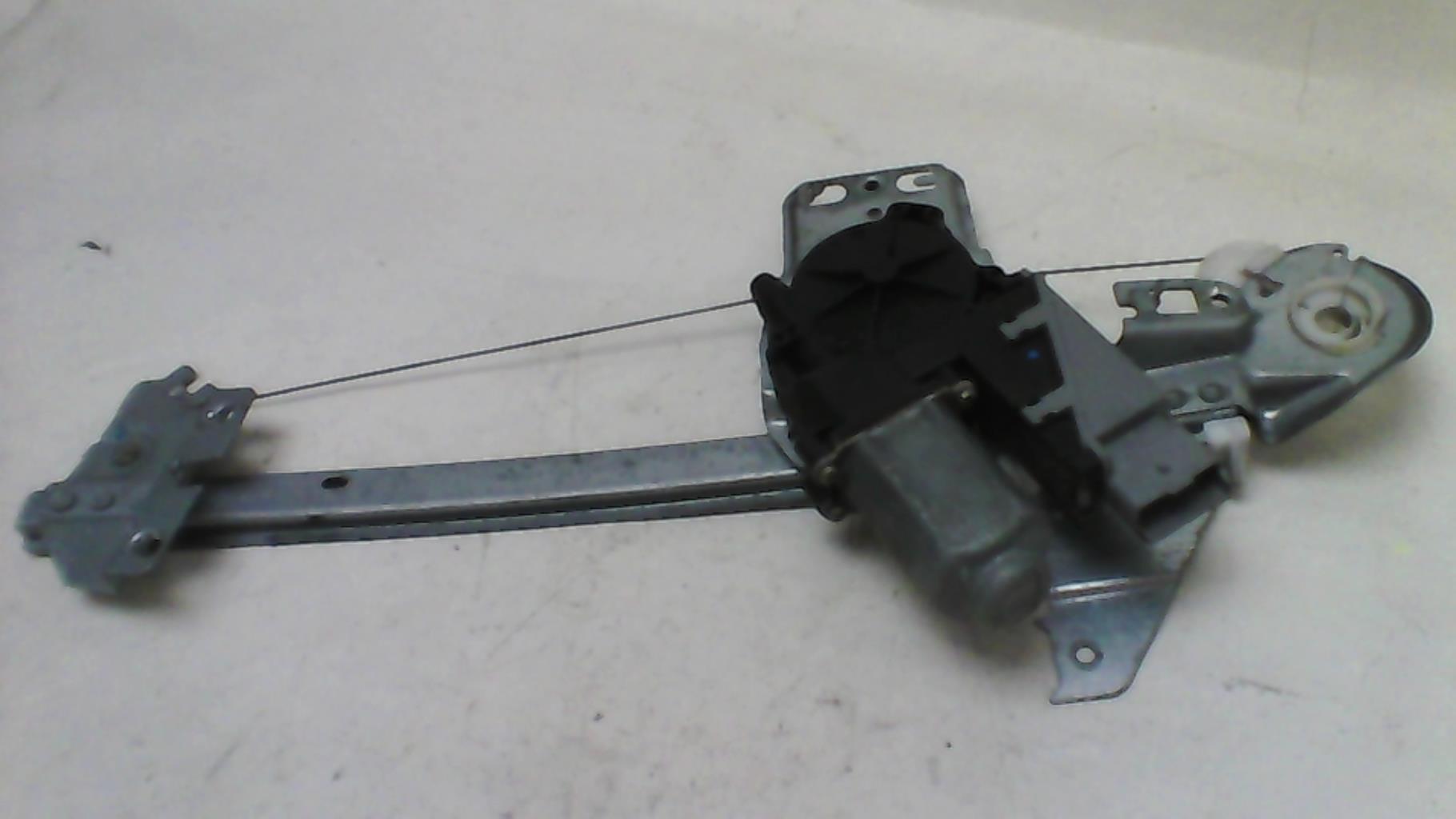 Alzacristalli elettrico posteriore sinistro PEUGEOT 307 PHASE 1 Diésel - 1