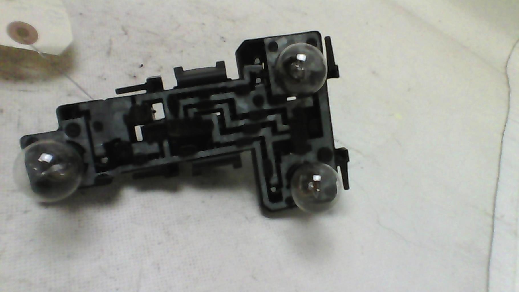 Base portalampade fanale posteriore sinistro SEAT IBIZA 2 PHASE 3 Gasolina - 1