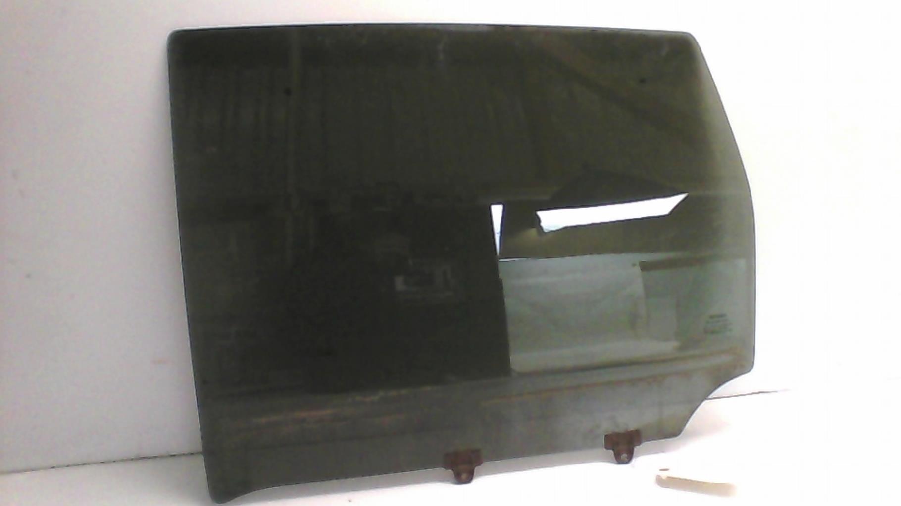 Vetro posteriore sinistro NISSAN NOTE 1 PHASE 1 Gasolina - 1