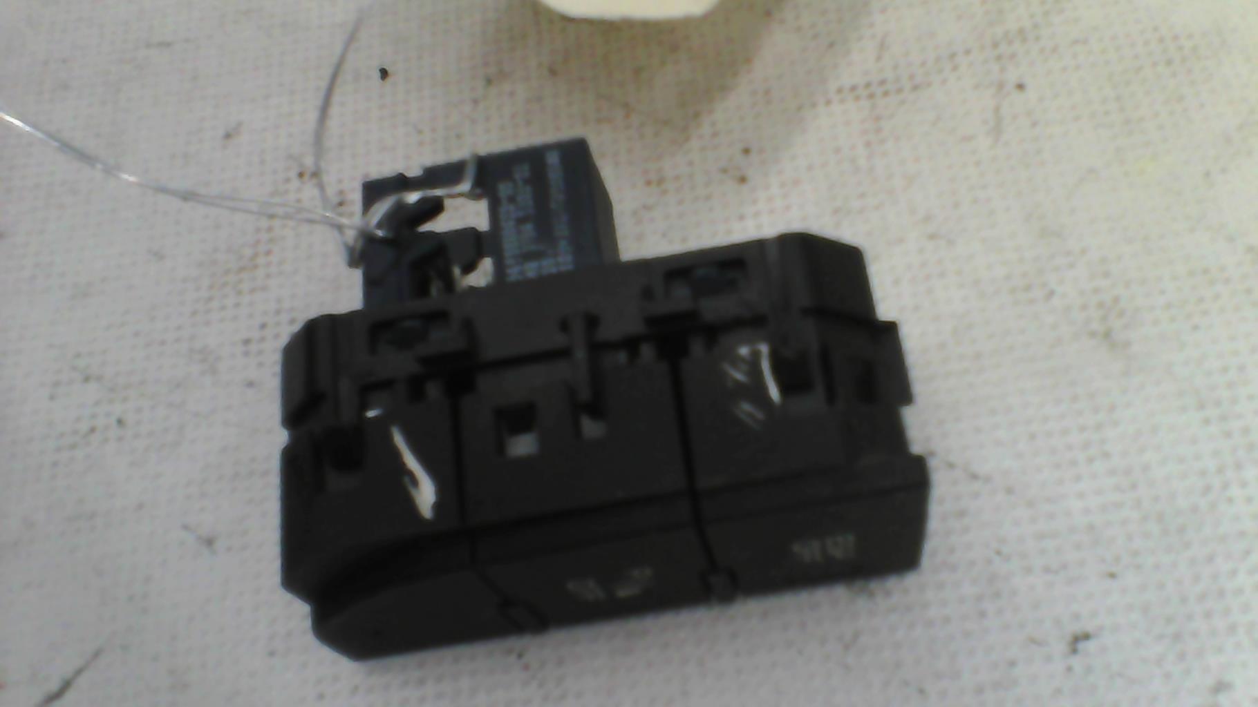 Bouton/Interrupteur CITROEN C5 2 Diesel - 1