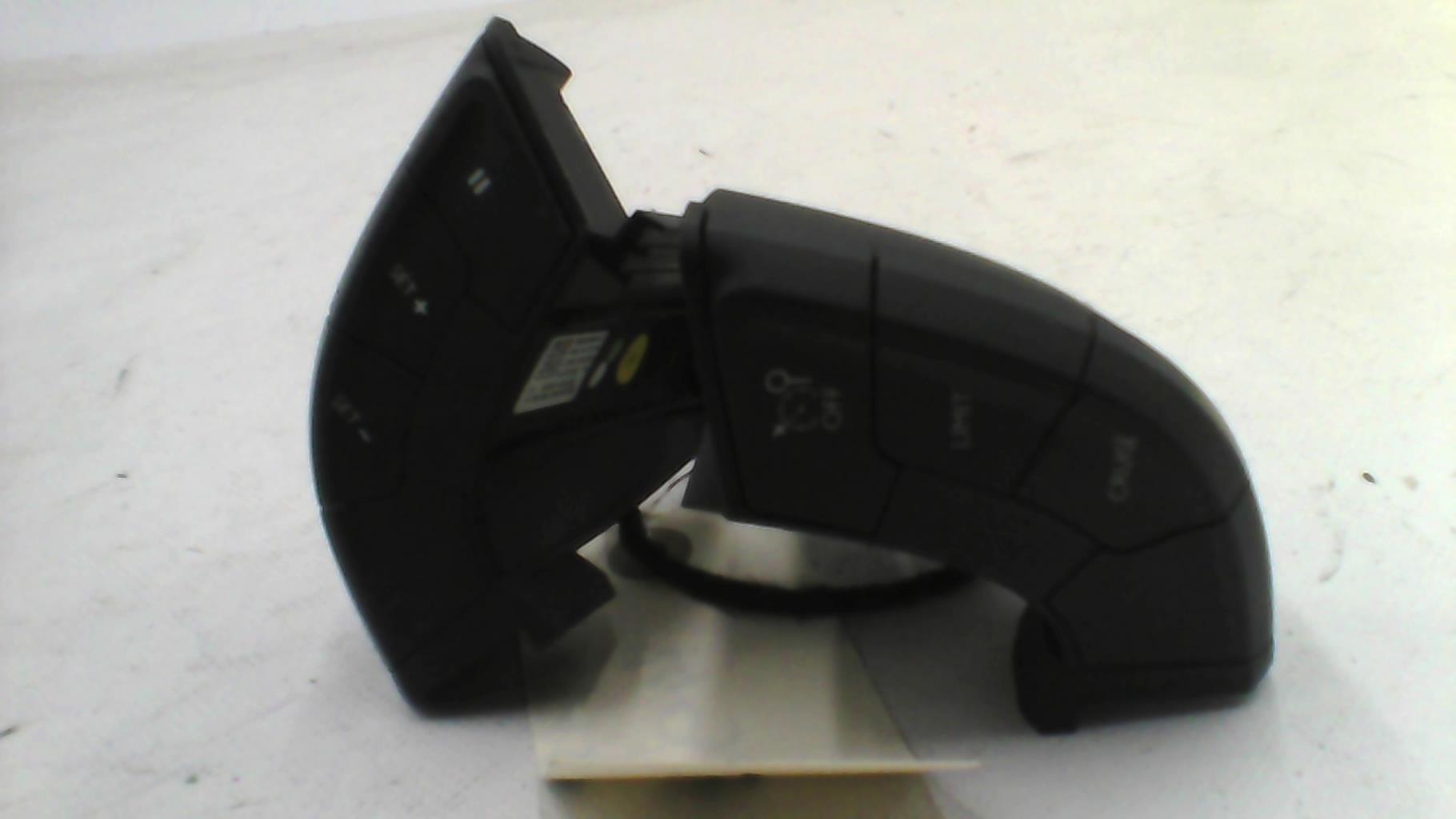 Commande regulateur vitesse PEUGEOT 508 1 SW PHASE 1 BREAK Diesel - 1