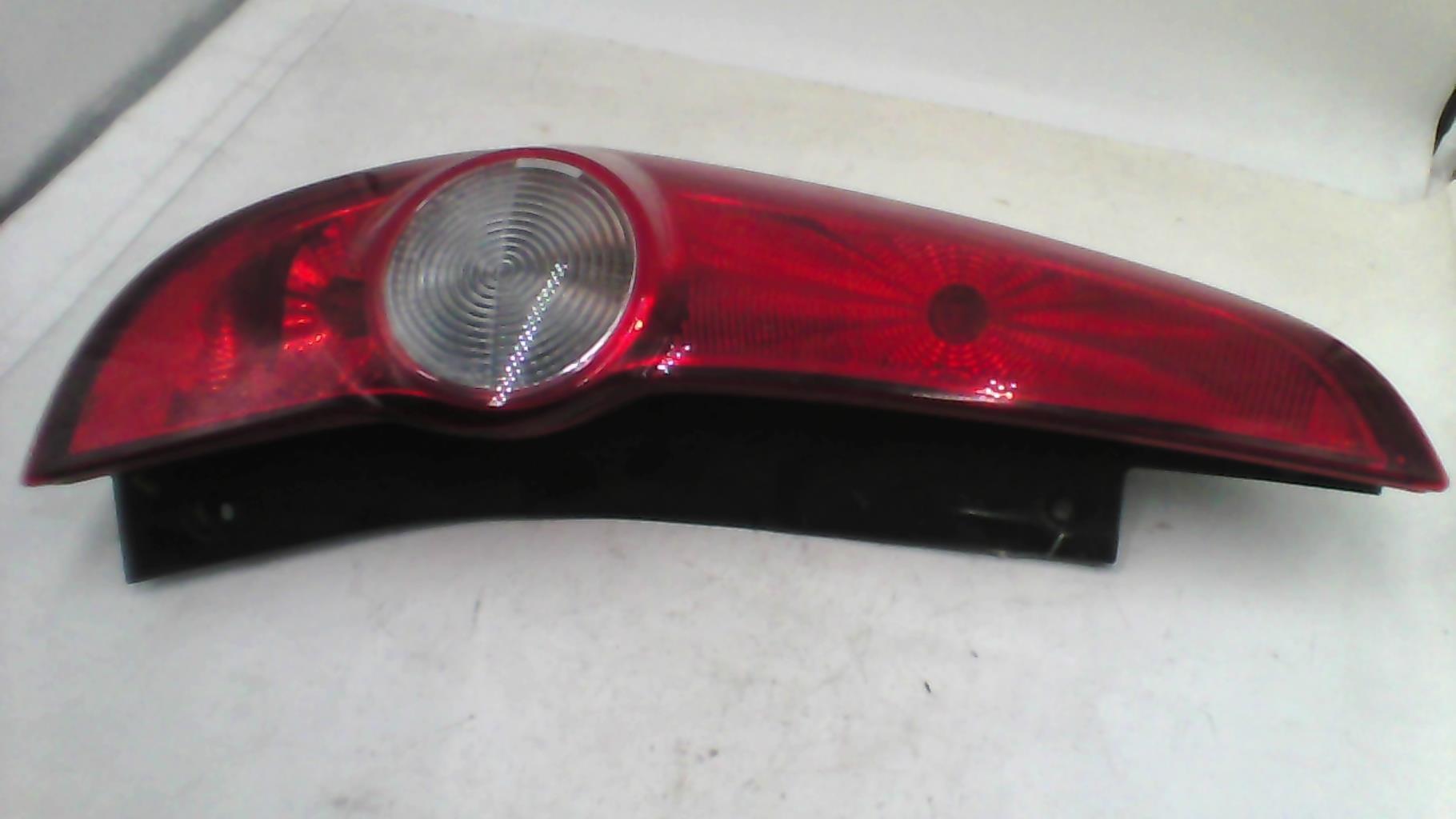 Fanale posteriore principale sinistro (luci) OPEL AGILA B Gasolina - 1