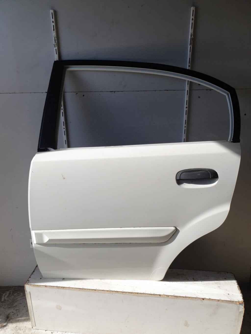 Porte arriere gauche KIA RIO 2 PHASE 2  - 1