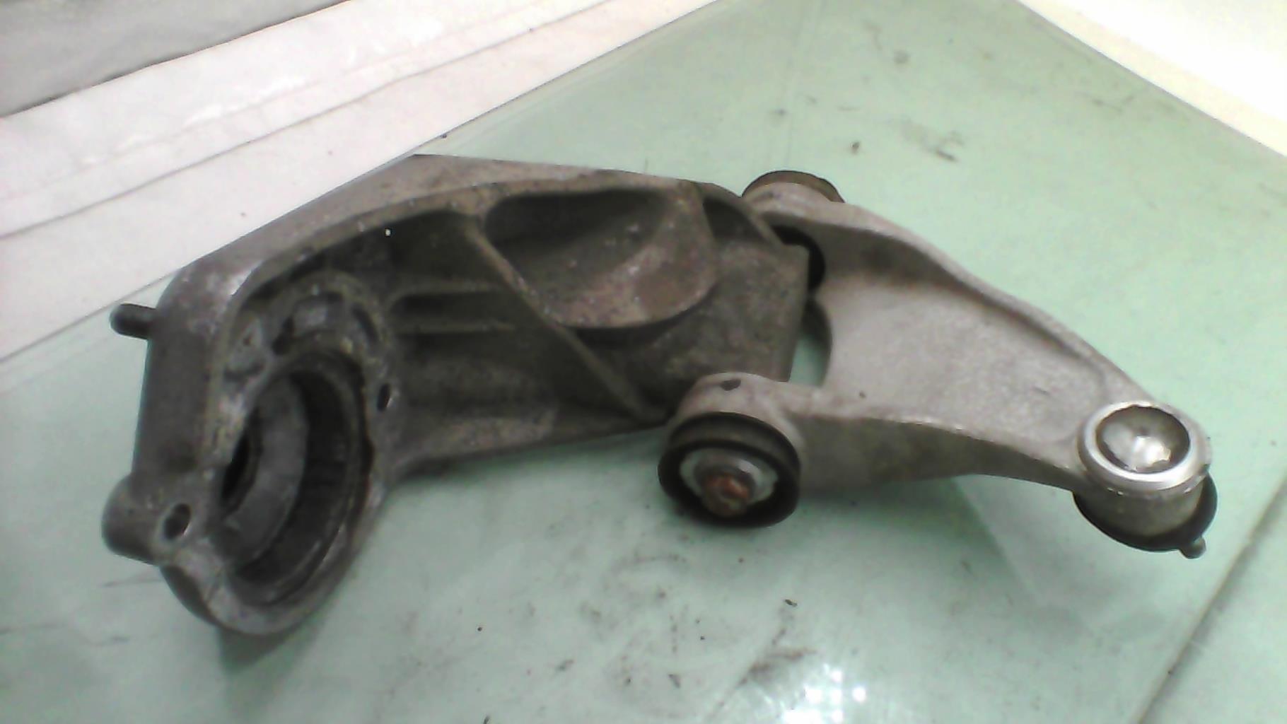 Triangolo superiore anteriore sinistro ALFA ROMEO GT Gasolina - 1