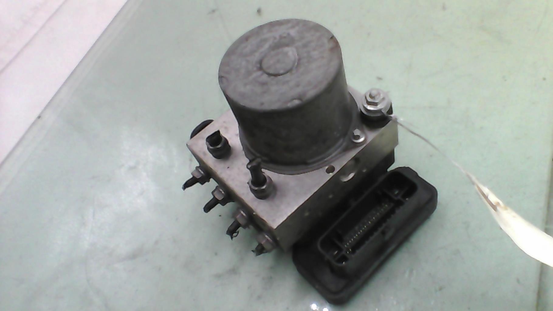 Blocco ABS (antibloccaggio freni) AUDI A1 1 SPORTBACK PHASE 2 Diésel - 1