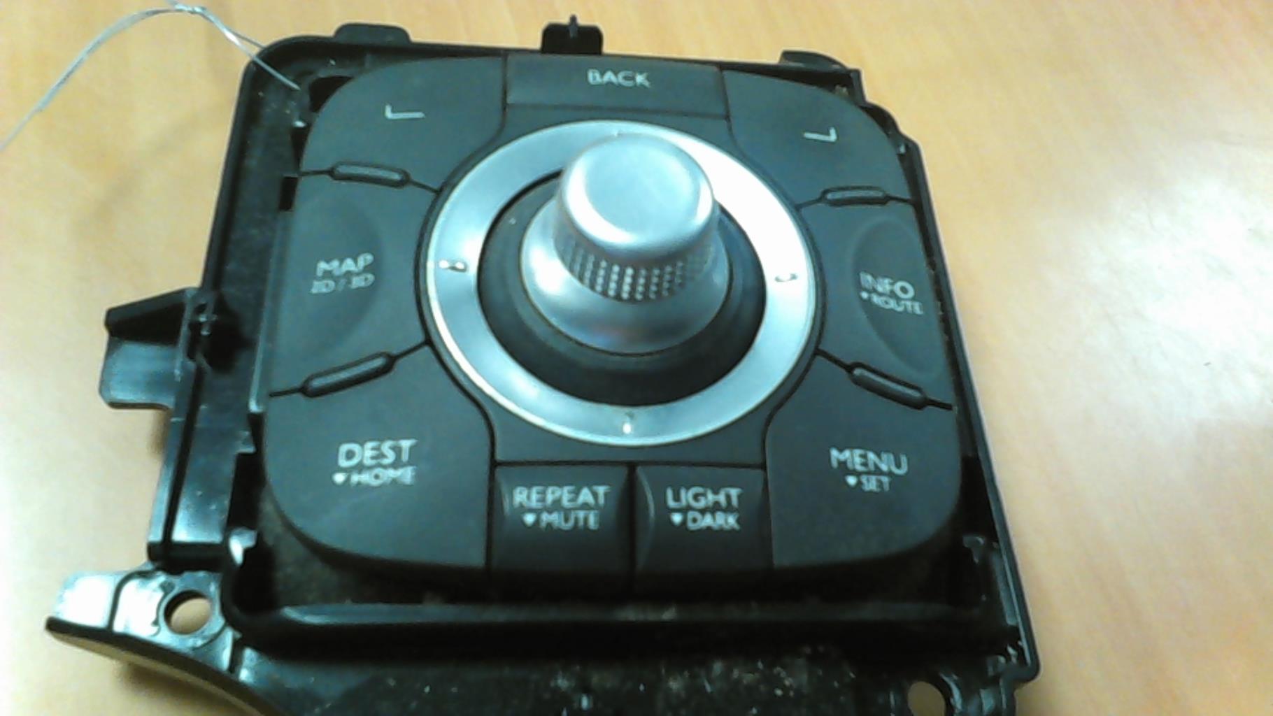 Commande GPS RENAULT MEGANE 3 PHASE 1 Diesel - 1