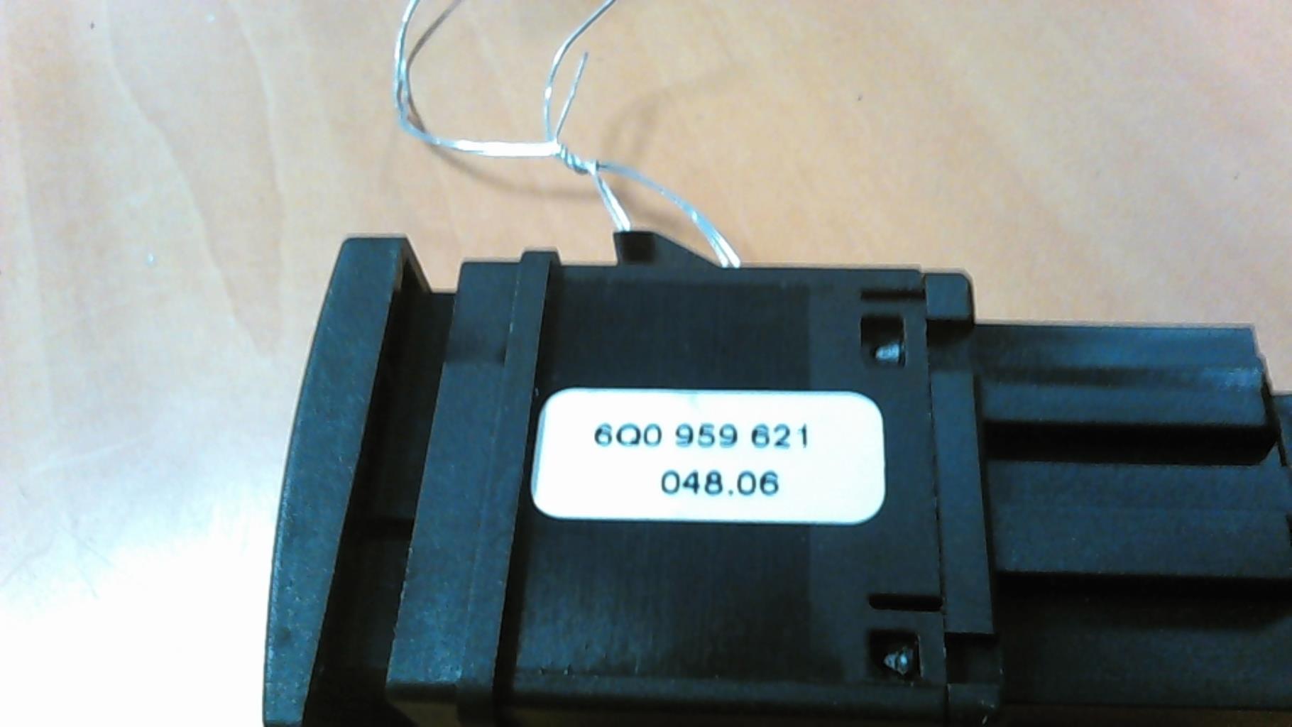 Comando sbrinatore lunotto posteriore VOLKSWAGEN POLO 4 PHASE 2 Diésel - 1