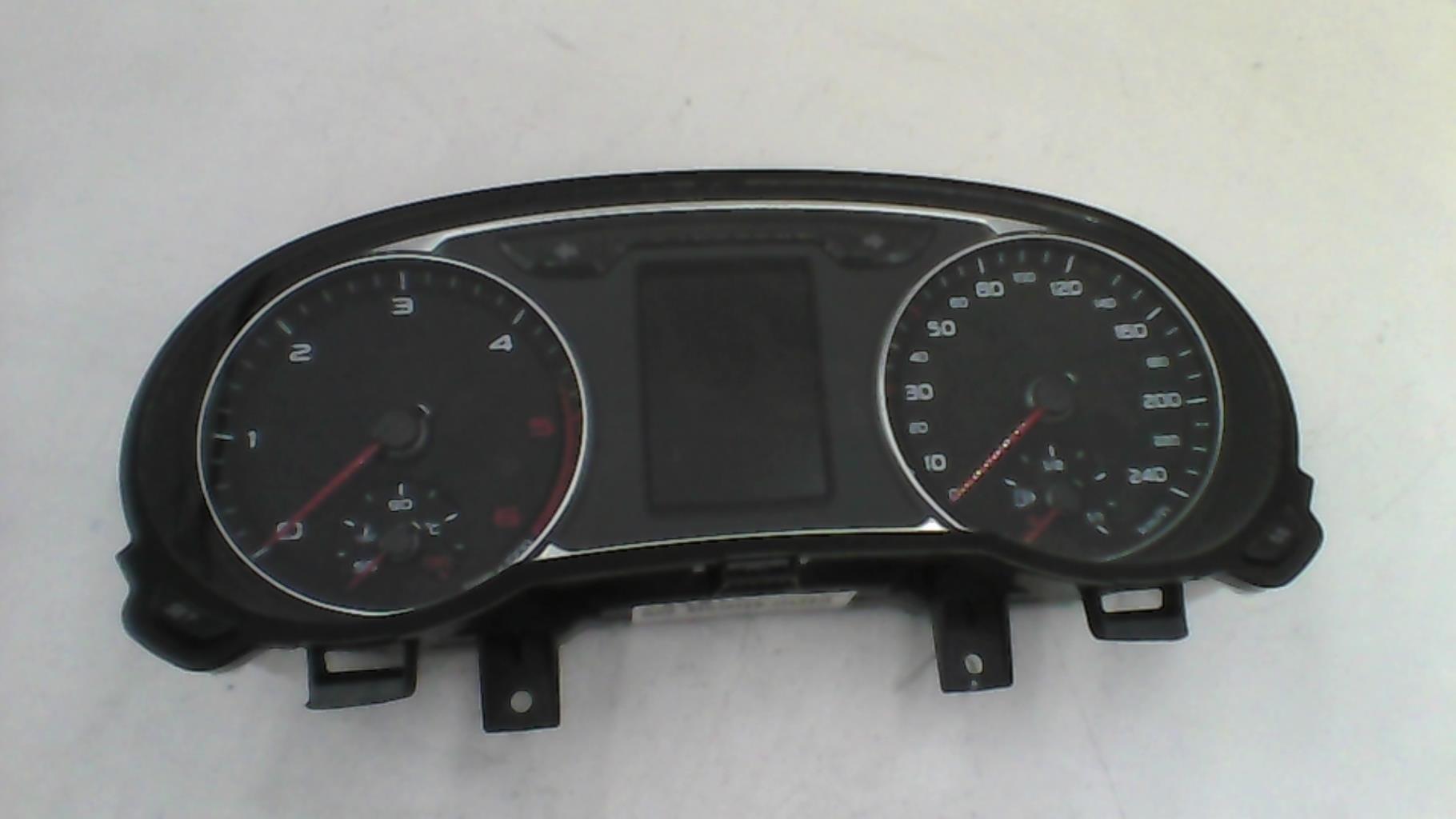 Compteur AUDI A1 1 SPORTBACK PHASE 2 Diesel - 1