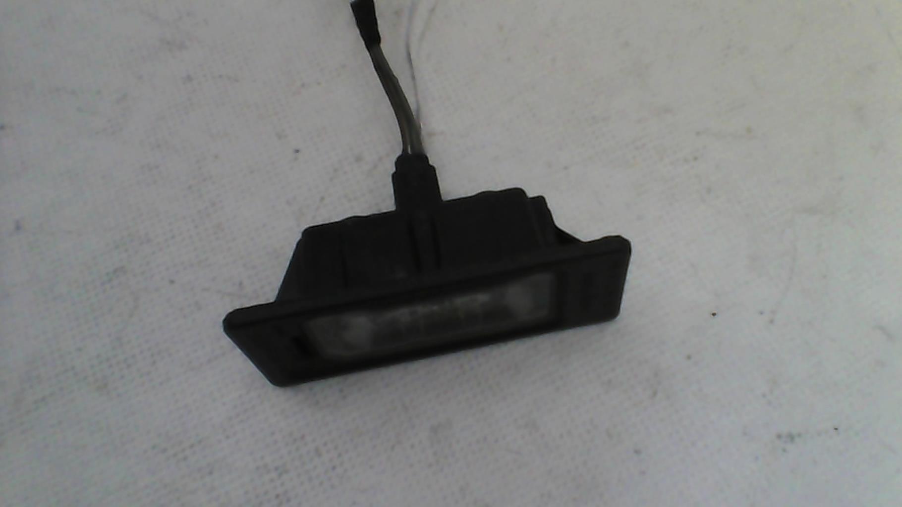 Eclairage de plaque AUDI A1 1 SPORTBACK PHASE 2 Diesel - 1