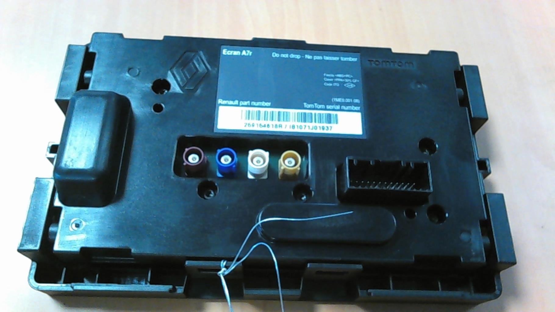Ecran GPS RENAULT SCENIC 3 PHASE 1 Diesel - 1