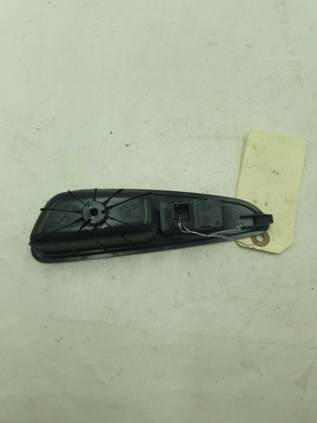 Interruttore lavacristalli posteriore sinistro PEUGEOT 308 1 PHASE 1 Diésel - 1