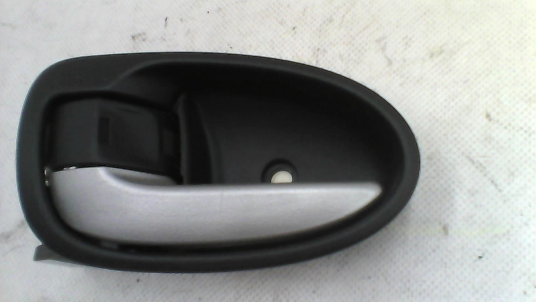 Maniglia interna anteriore sinistra TOYOTA YARIS 2 PHASE 1 Gasolina - 1