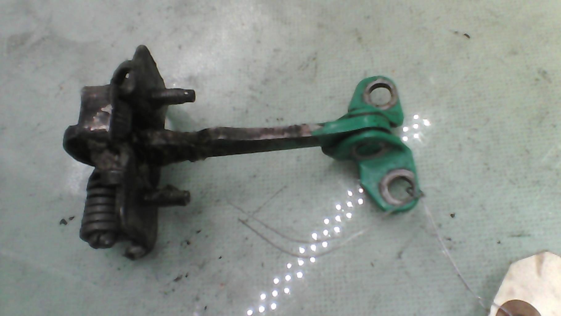 Tirante portiera anteriore sinistro RENAULT CLIO 3 PHASE 1 Gasolina - 1