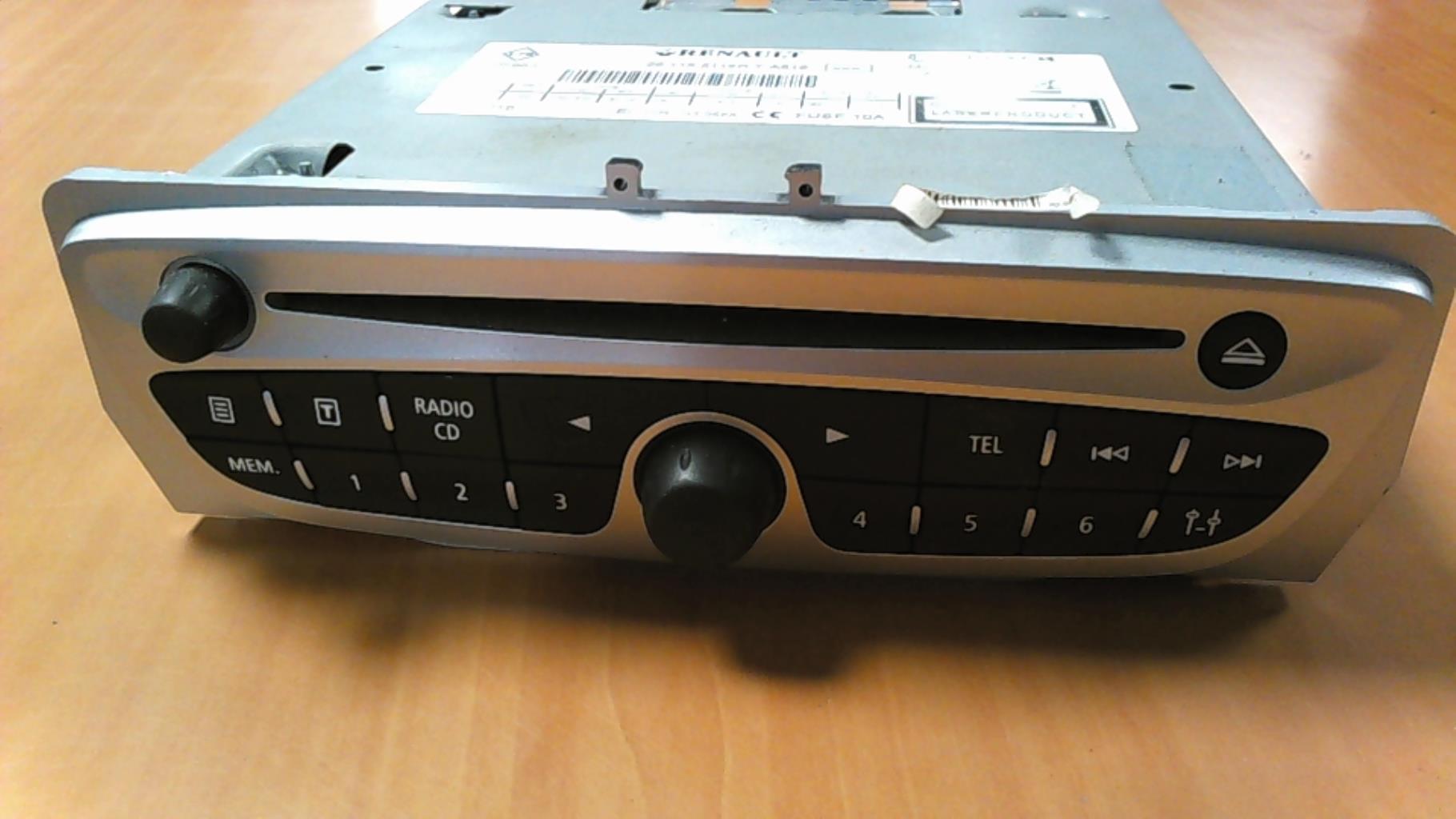 Autoradio originale RENAULT SCENIC 3 PHASE 1 Diésel - 1