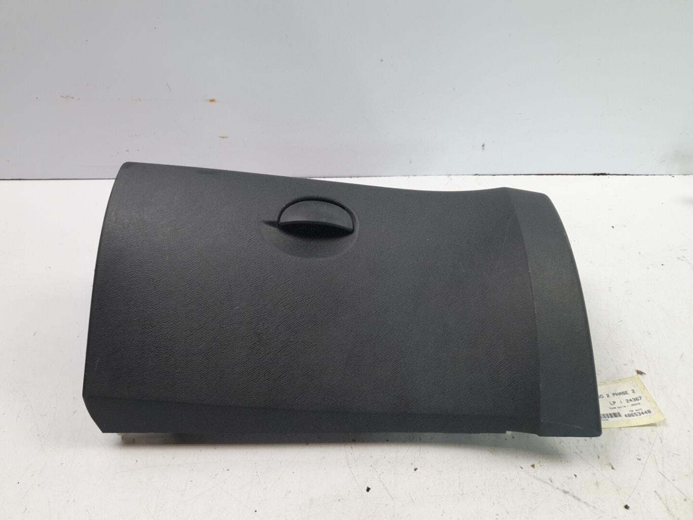 Boite a gants RENAULT TWINGO 2 PHASE 2 Diesel - 1