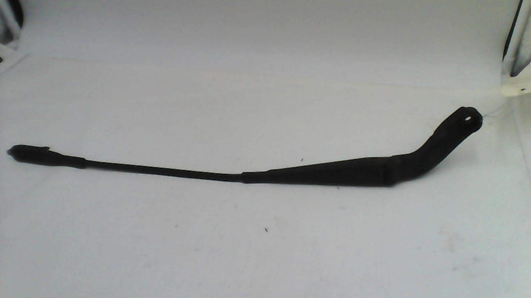 Braccio tergicristallo anteriore destro MERCEDES CLASSE A 169 PHASE 1 Diésel - 1