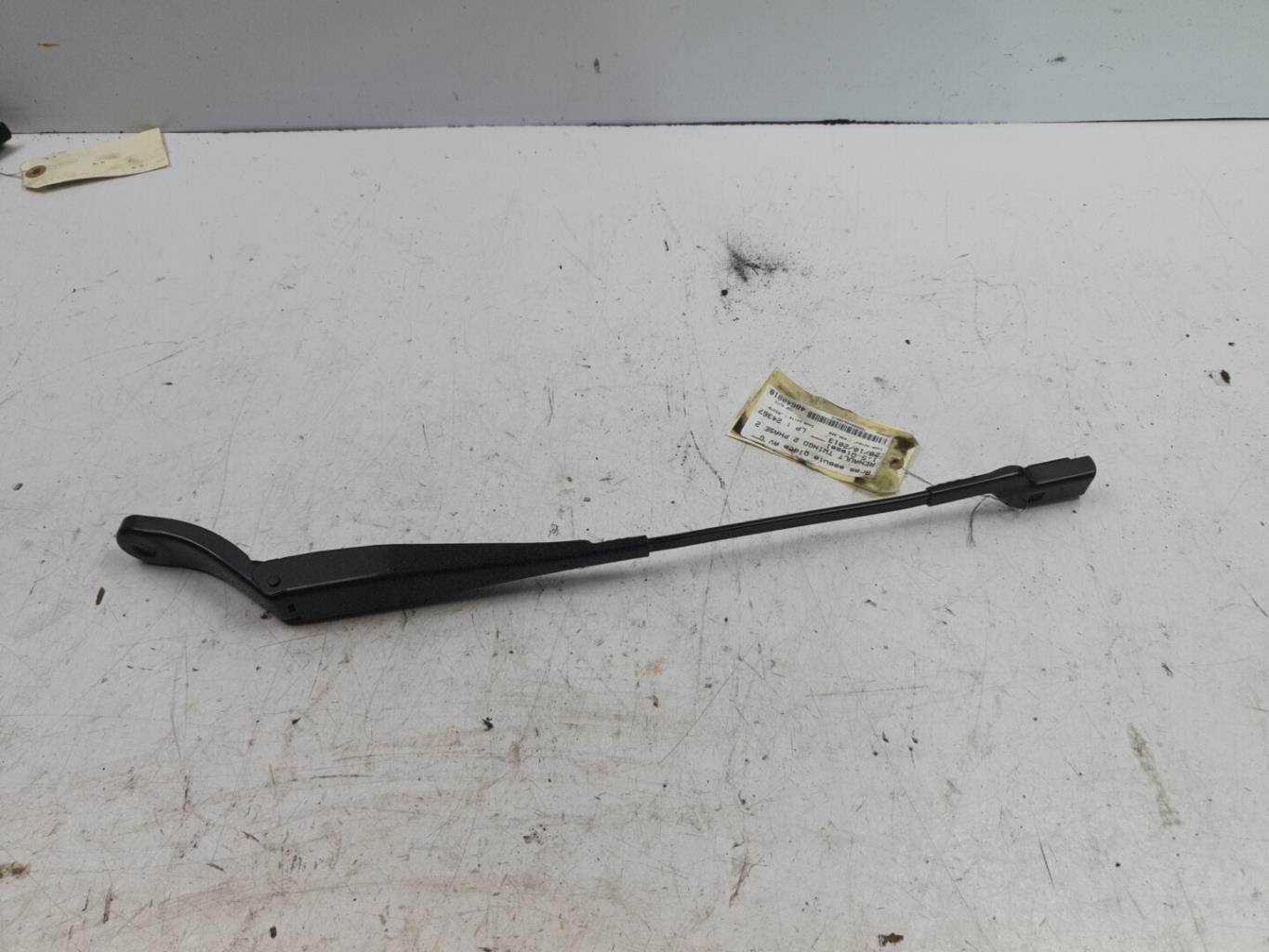 Braccio tergicristallo anteriore sinistro RENAULT TWINGO 2 PHASE 2 Diésel - 1