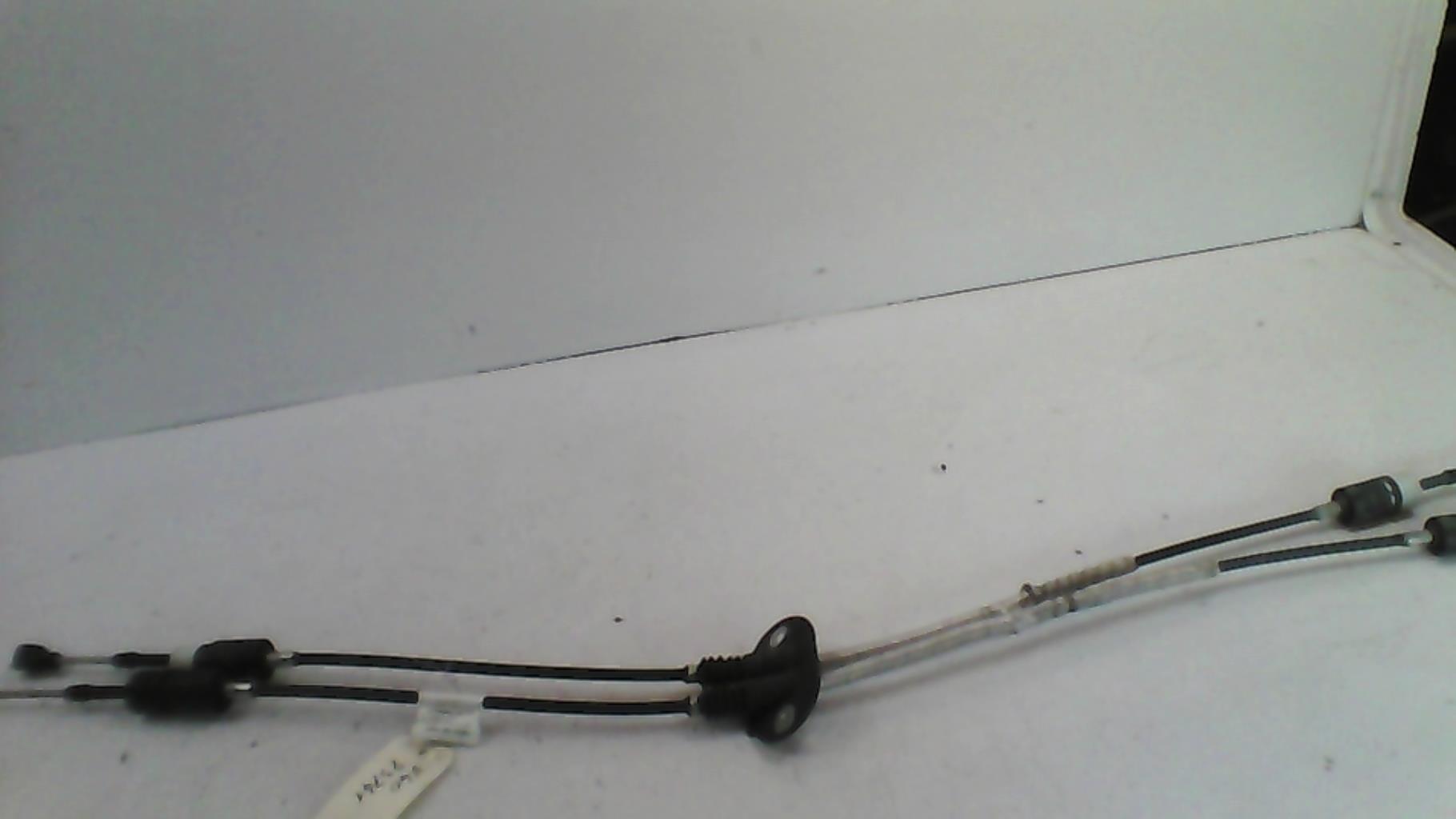 Cable levier de vitesses VOLVO V 40 2 PHASE 1 BREAK Diesel - 1