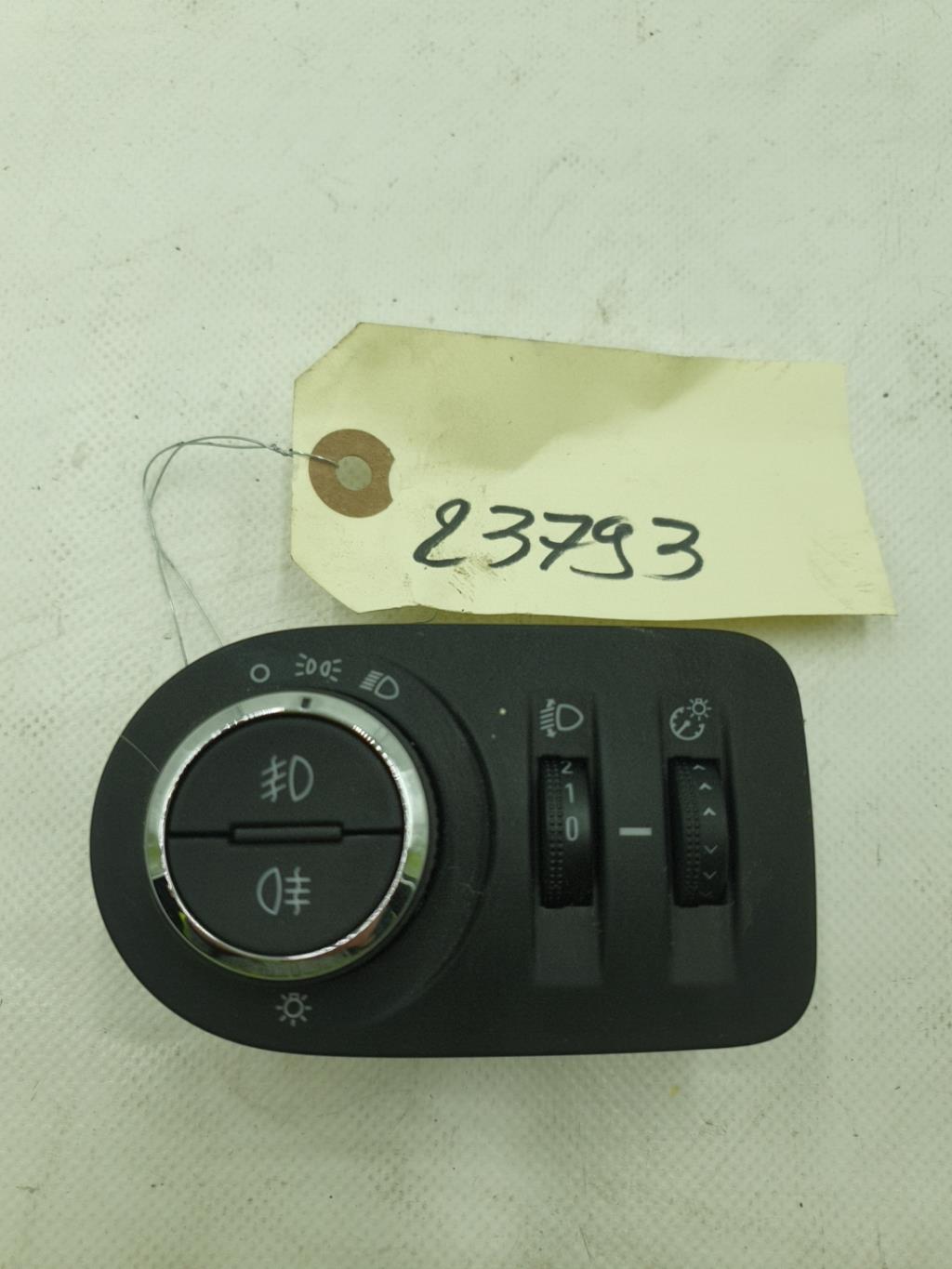 Interruttore fari OPEL CORSA D PHASE 2 Diésel - 1