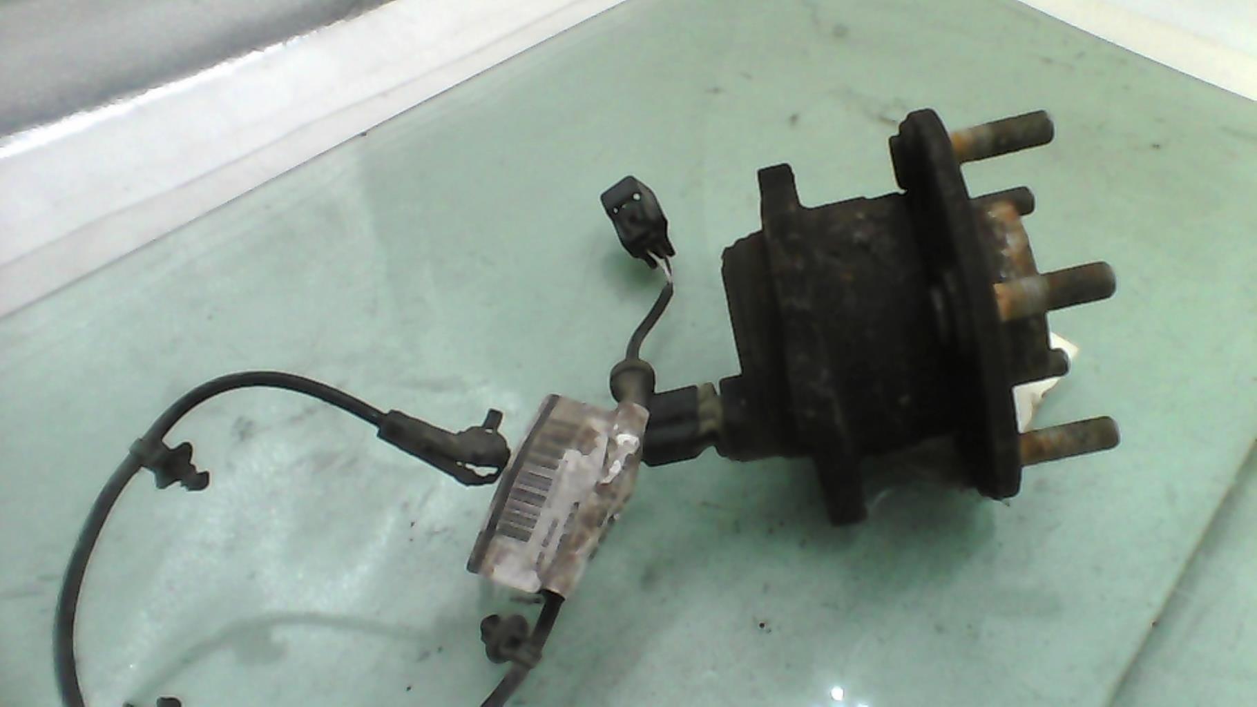 Mozzo posteriore destro VOLVO V 40 2 PHASE 1 BREAK Diésel - 1