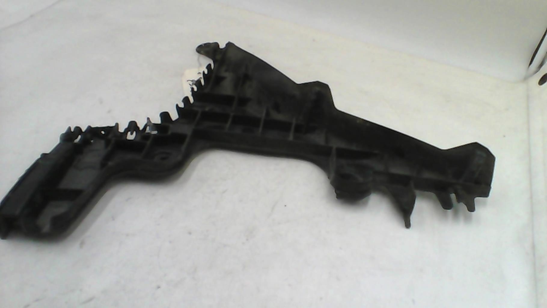 Support de pare chocs arriere AUDI A3 2 PHASE 2 Diesel - 1
