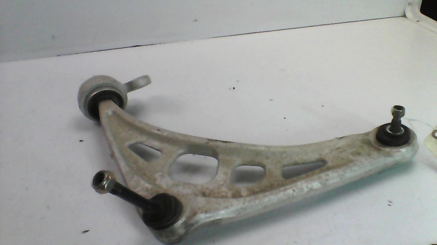 Triangolo inferiore anteriore sinistro BMW SERIE 3 E46 PHASE 1 Diésel - 1