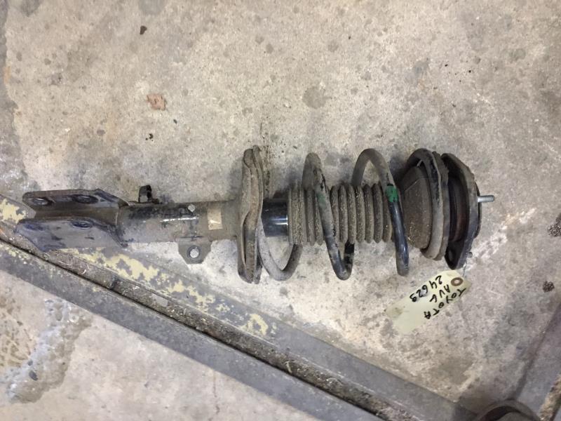Ammortizzatore anteriore sinistro TOYOTA COROLLA VERSO 2 PHASE 1 Diésel - 1