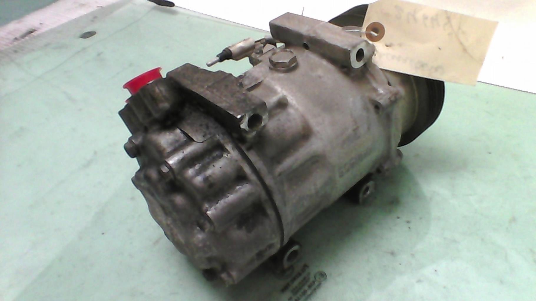 Compresseur clim DACIA SANDERO 1 Essence/GPL - 1