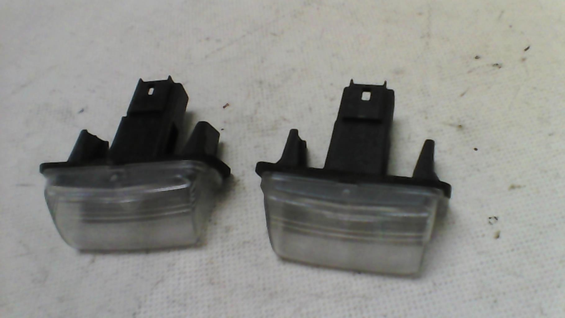 Eclairage de plaque CITROEN BERLINGO 2 PHASE 2 Essence - 1