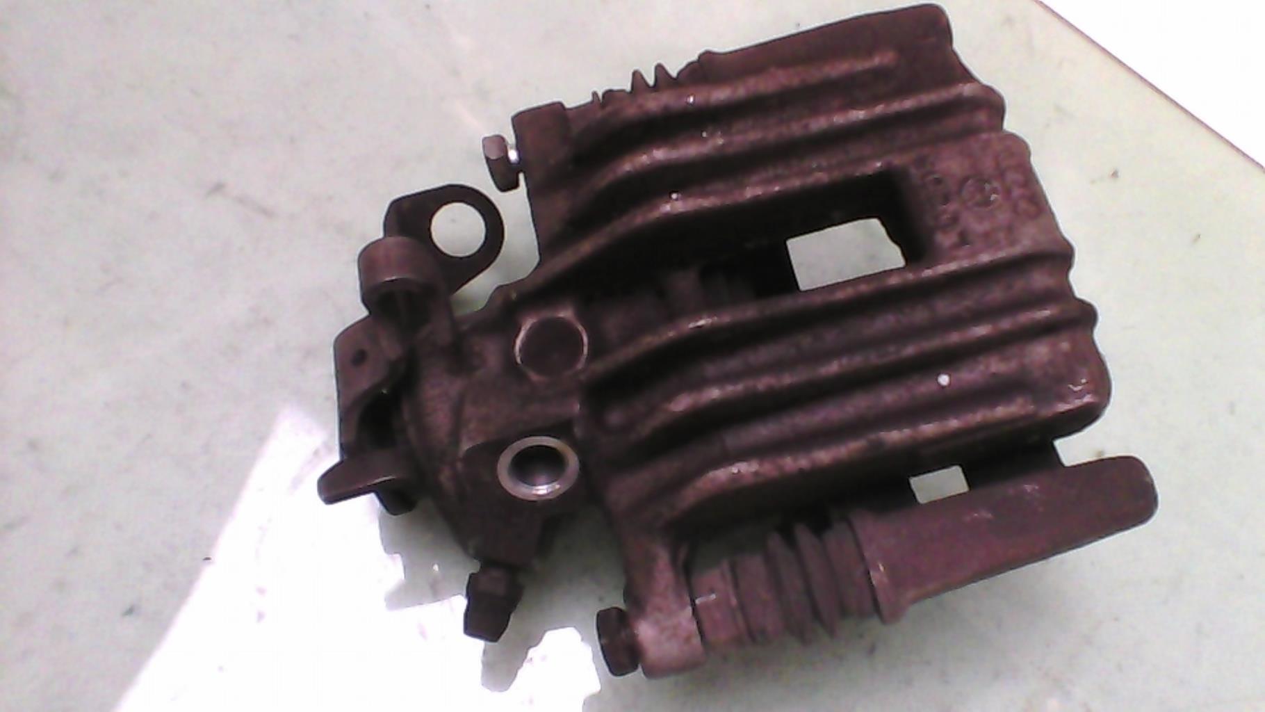 Pinza freni posteriore sinistra VOLKSWAGEN POLO 5 PHASE 2 Diésel - 1