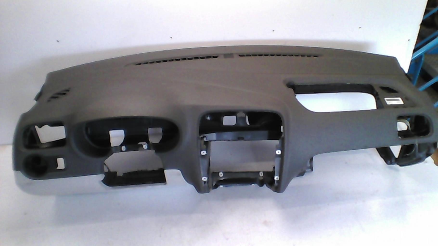 Planche de bord complete VOLKSWAGEN POLO 5 PHASE 2 Diesel - 1