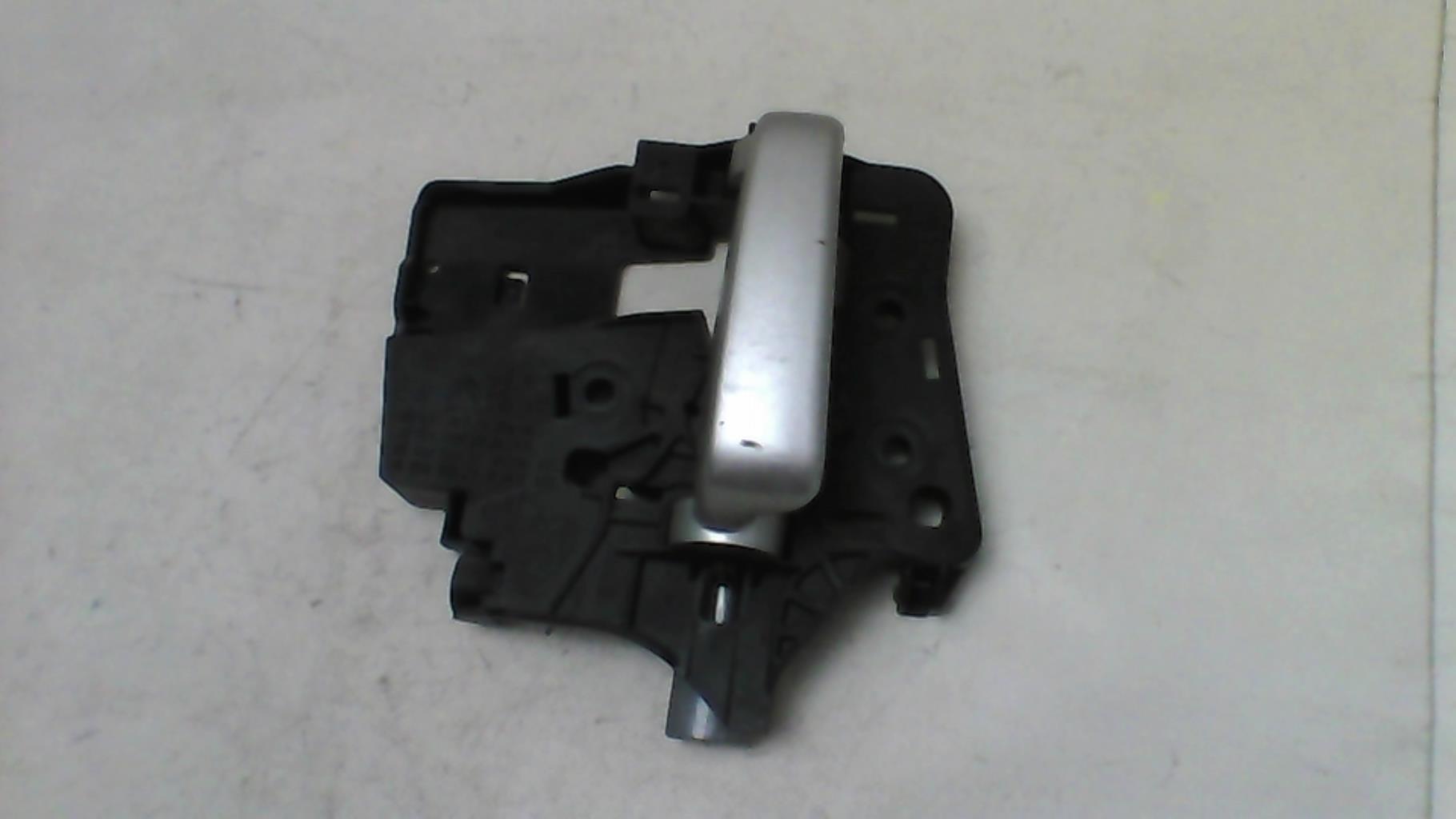 Maniglia porta laterale sinistra CITROEN BERLINGO 2 PHASE 1 Diésel - 1