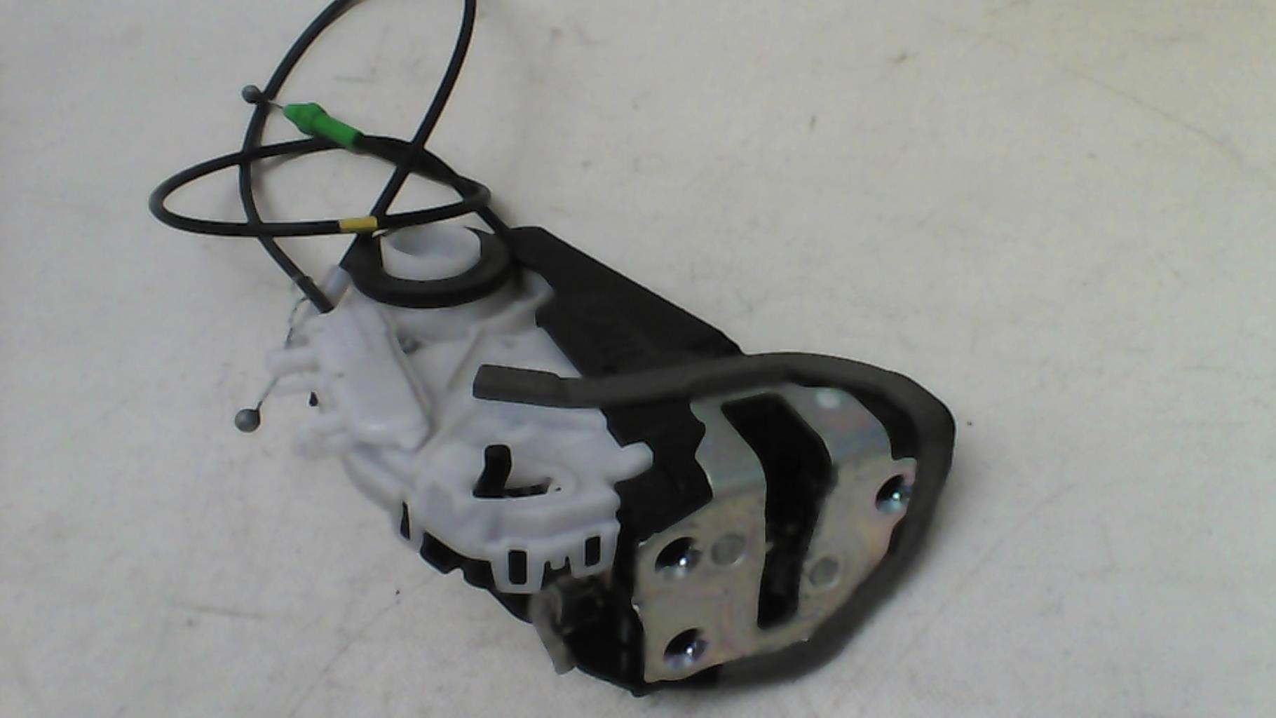 Serratura posteriore destra TOYOTA YARIS 3 PHASE 2 Gasolina - 1