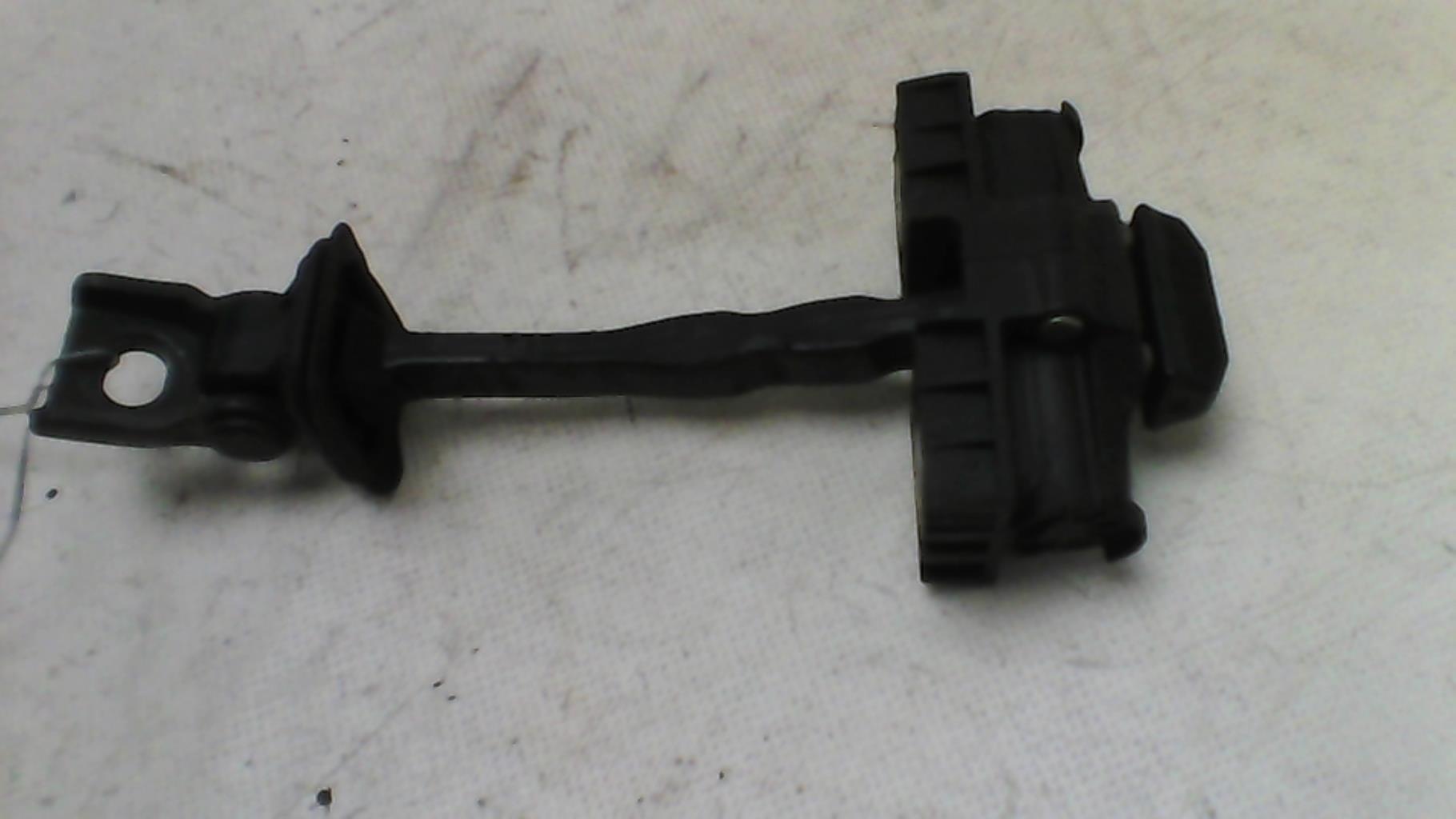 Tirante portiera posteriore destro VOLKSWAGEN POLO 5 PHASE 2 Diésel - 1