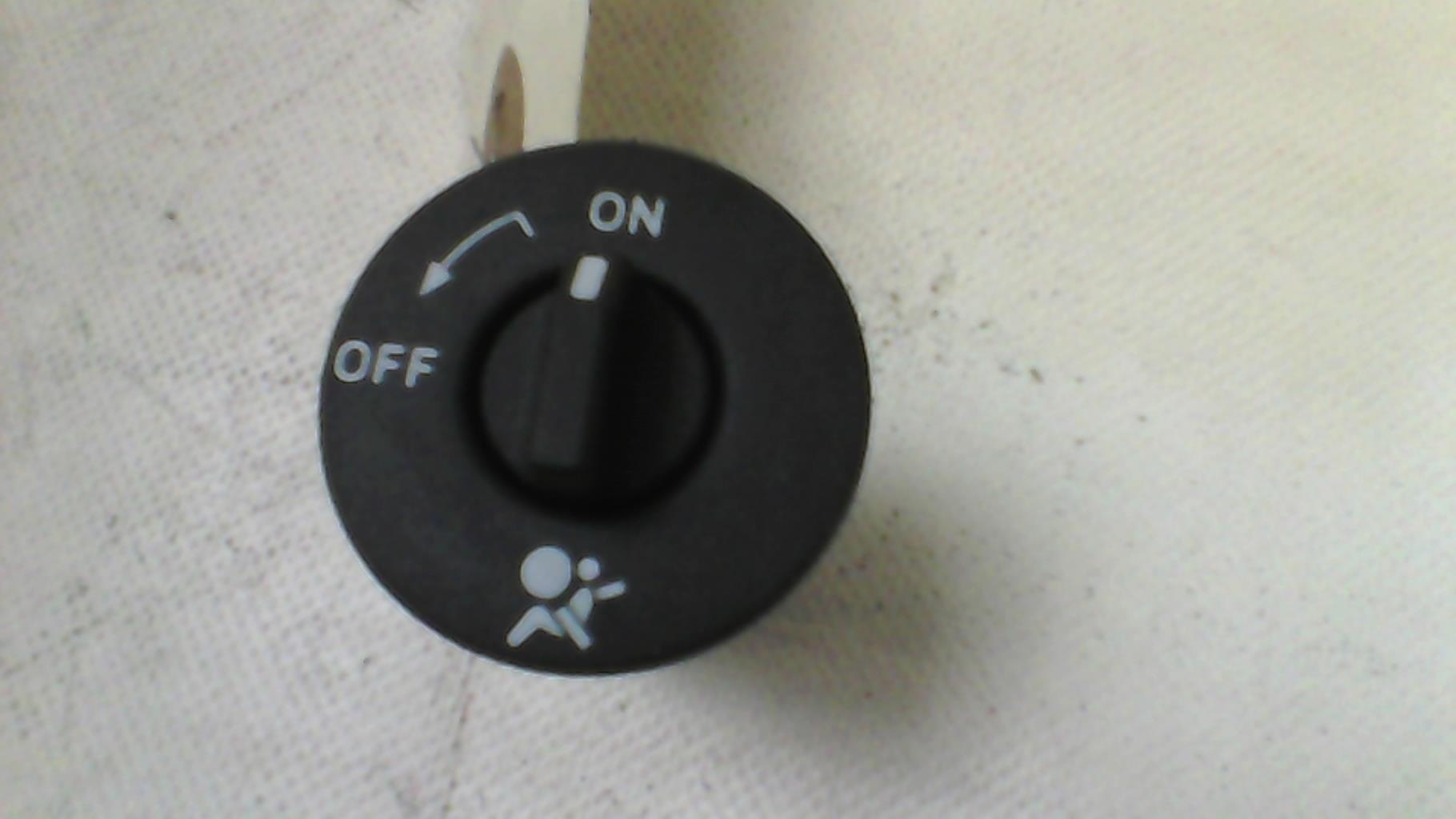 Bouton/Interrupteur RENAULT MEGANE 3 PHASE 2 Diesel - 1