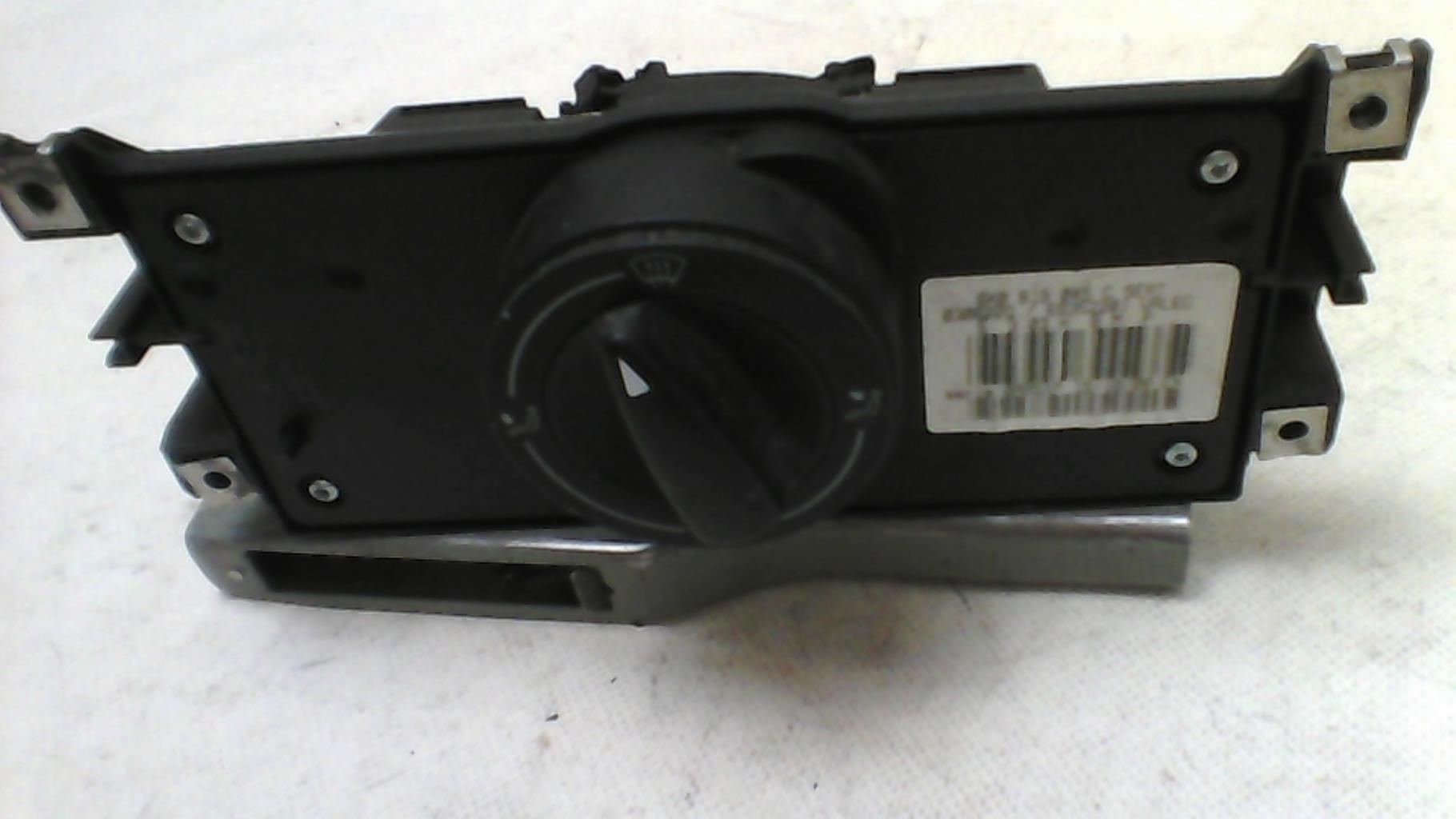Commande chauffage VOLKSWAGEN POLO 4 PHASE 1 Diesel - 1