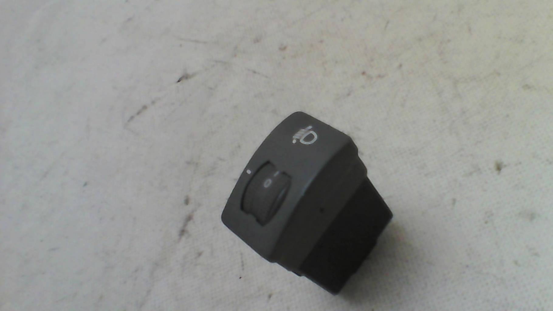 Commande de reglage hauteur de phare KIA CARNIVAL 2 Diesel - 1