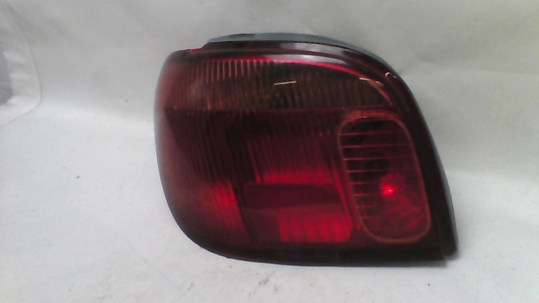 Fanale posteriore principale sinistro (luci) TOYOTA YARIS 1 PHASE 2 Gasolina - 1
