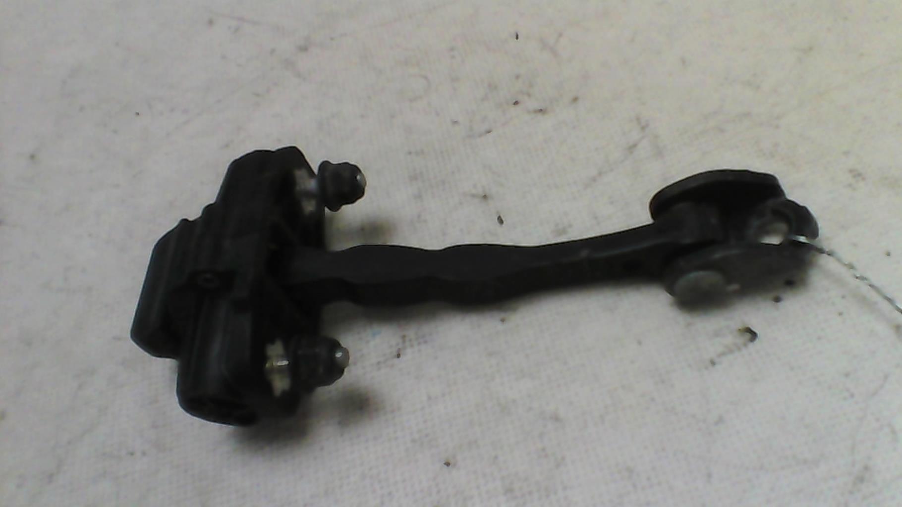 Tirante portiera anteriore destro VOLVO V 40 2 PHASE 1 BREAK Diésel - 1