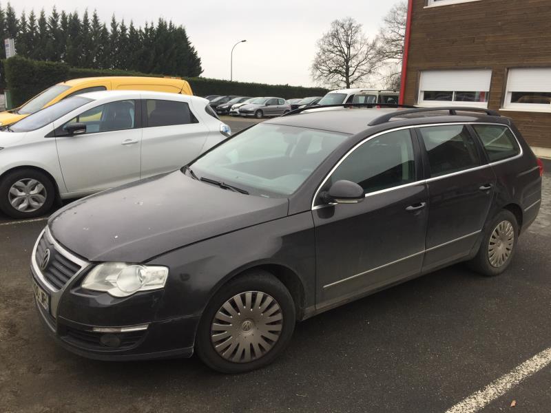 Corpo farfallato VOLKSWAGEN PASSAT 5 BREAK Diésel - 1