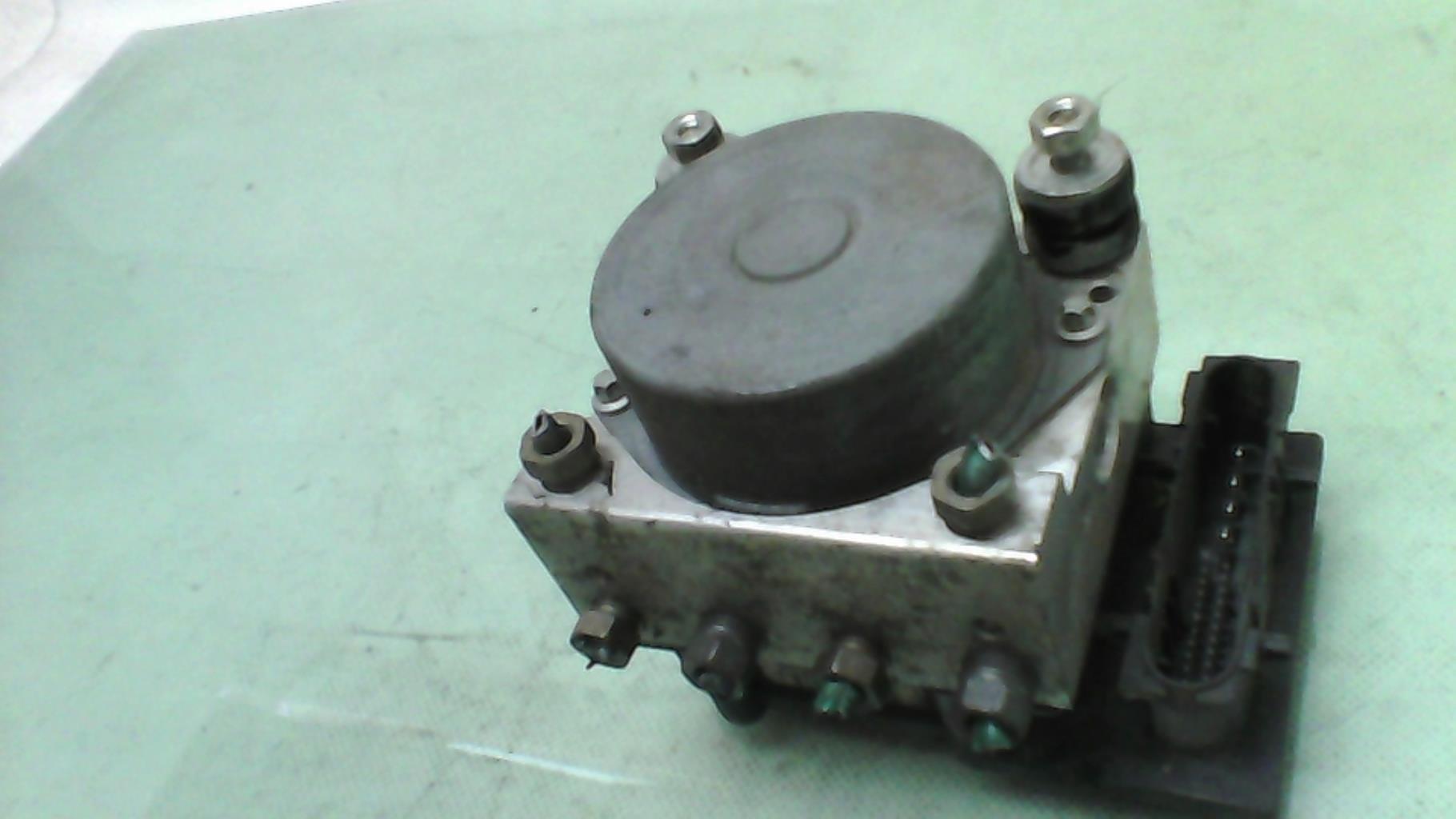 Bloc ABS (freins anti-blocage) RENAULT CLIO 3 PHASE 1 Diesel - 1
